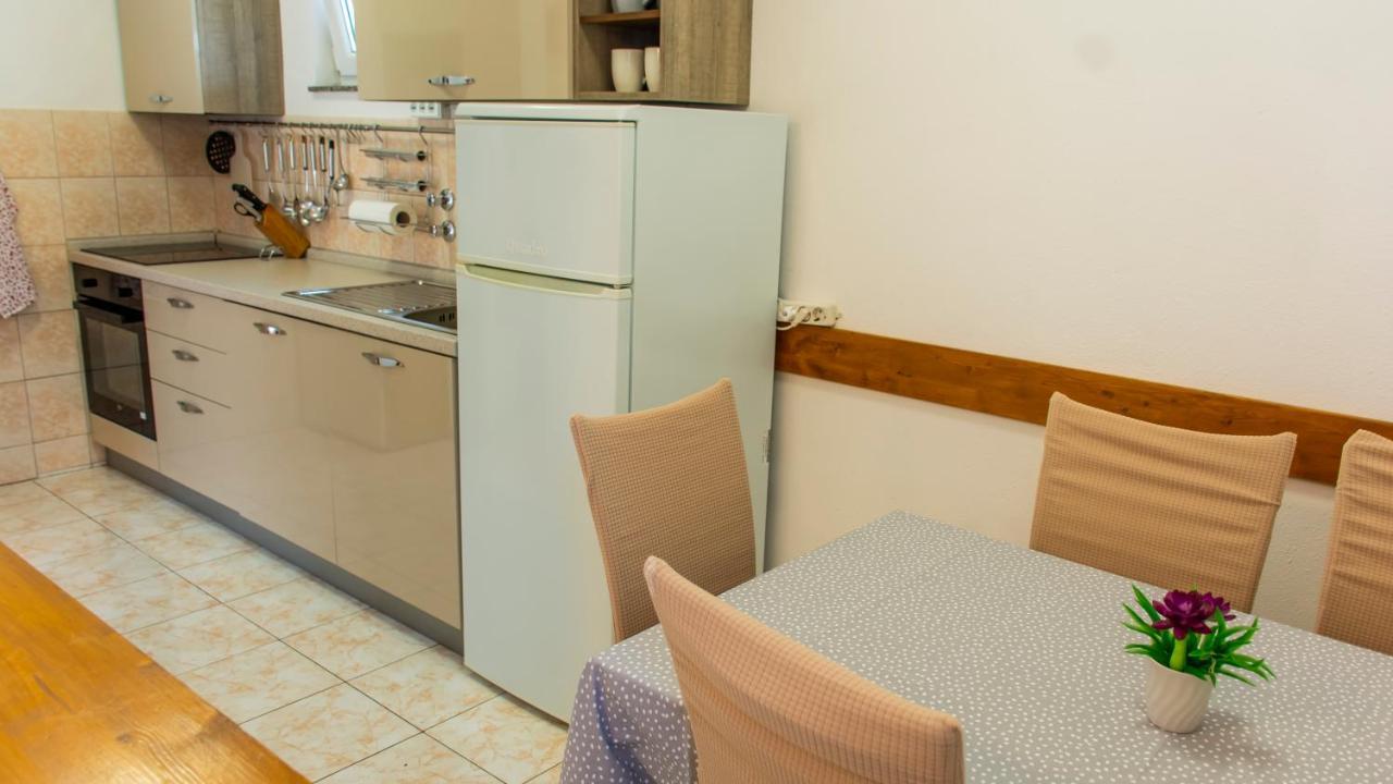 Planikovica Apartments Traù Esterno foto